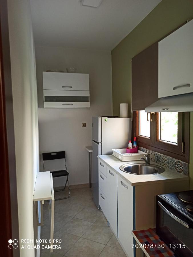 Παιδων Στουντιο 3 Aten Exteriör bild